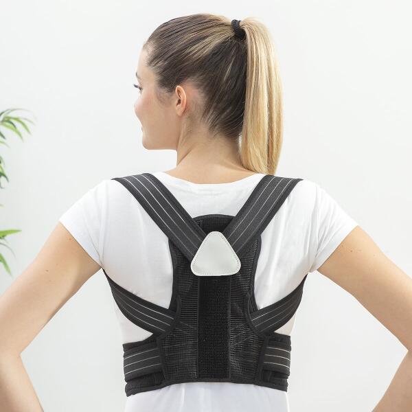 Corretor de Postura Ajustável – Ergonómico e Confortável